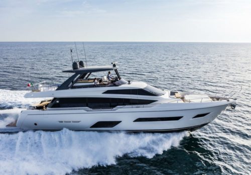 Ferretti_Yachts_780
