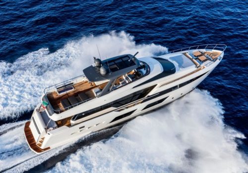 Ferretti_Yachts_920