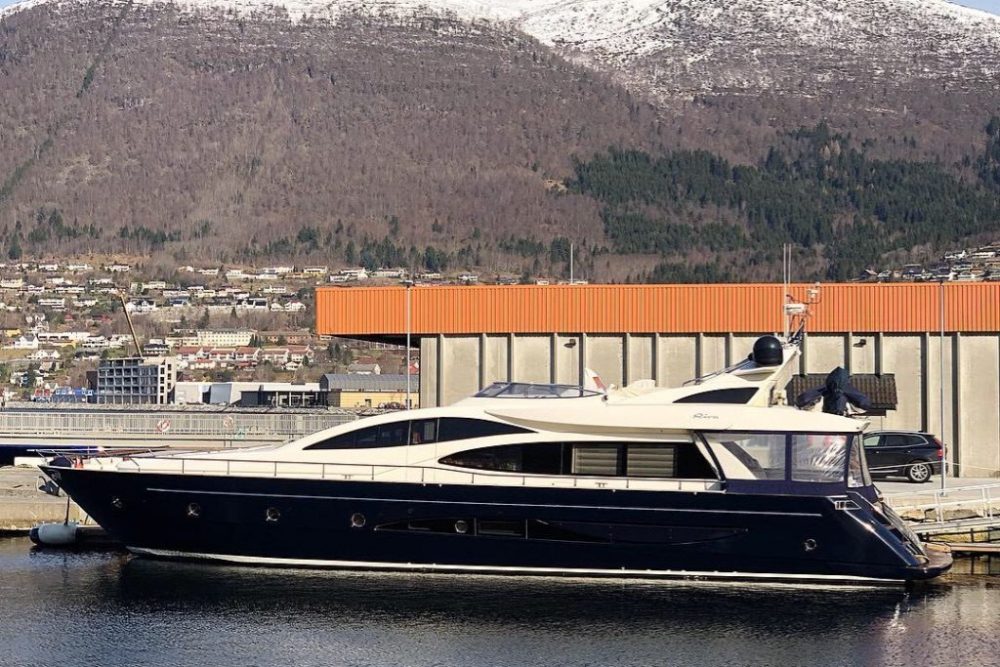 UNADJUSTEDNONRAW_thumb_727f